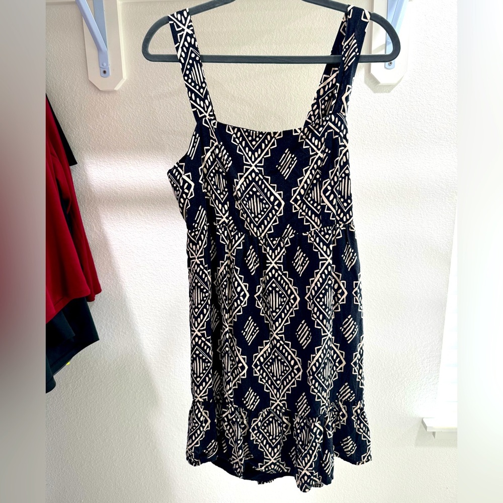 Rewind XL black and cream tie back sundresss